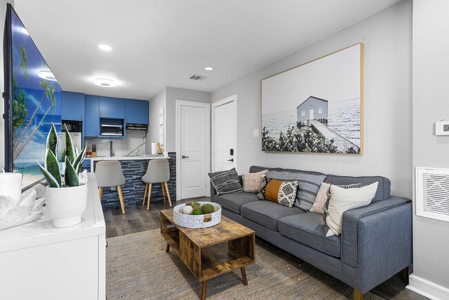 Building Photo - 2620 Arbor St