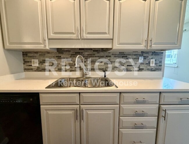 Photo - 1782 S Trenton St