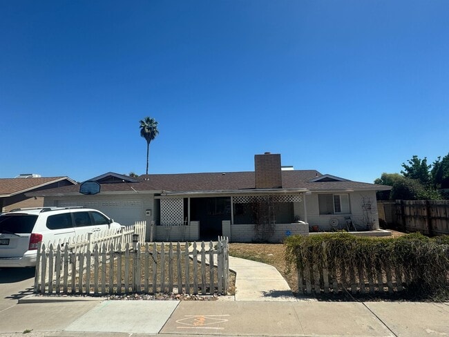 Photo - 701 N Central Dr Casa