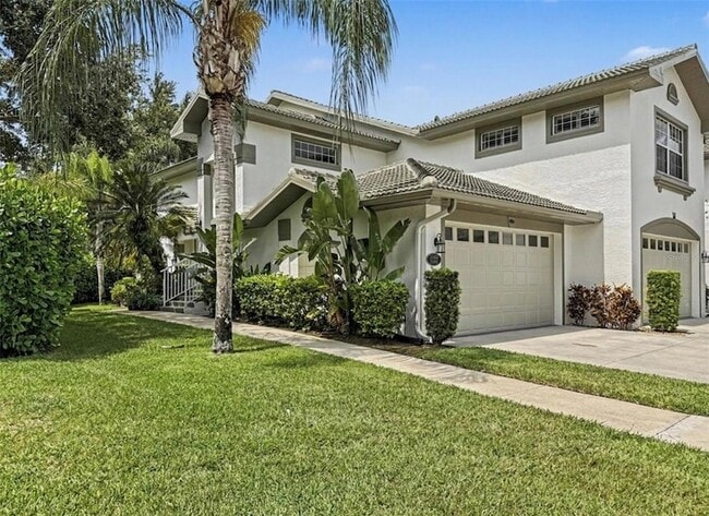 Building Photo - 8390 Big Acorn Cir