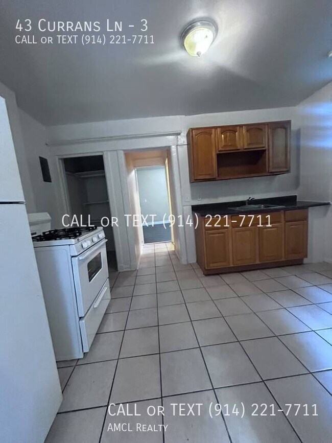 Photo - 43 Currans Ln Unit 3