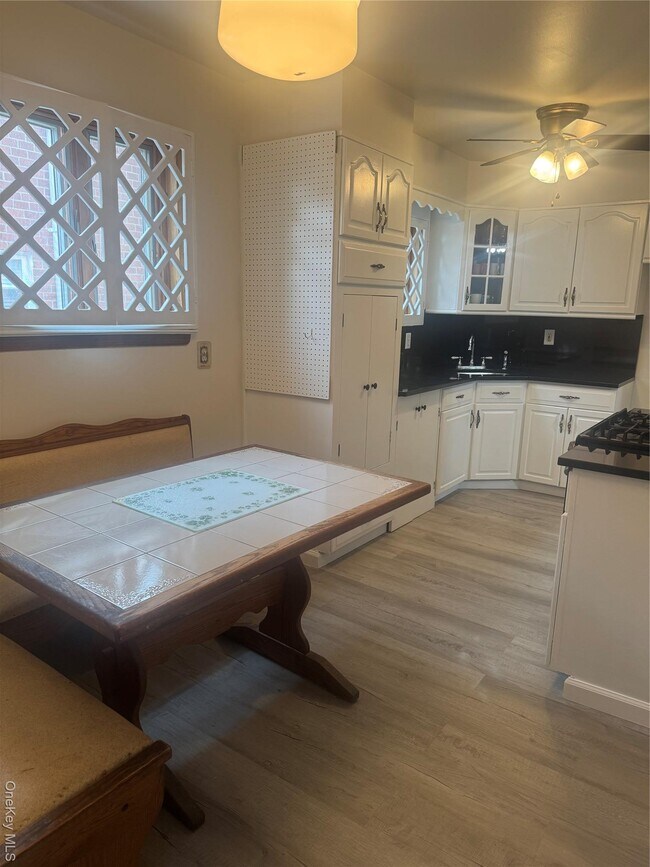 Photo - 2148 E 69th St