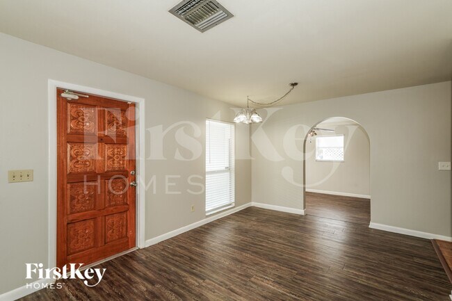 Photo - 6807 S Cortez Ave