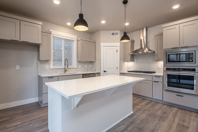 Photo - 5 Bdrm 3 bath  Located in the Lodges at Bachelor Village  -  available February 2026