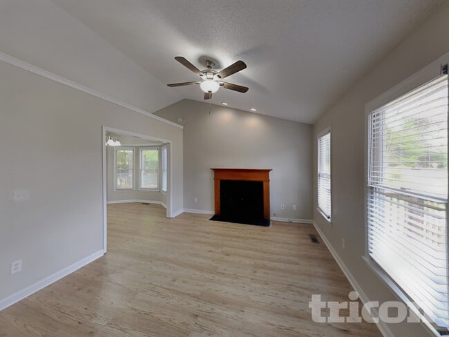 Photo - 444 Villa Rosa Way