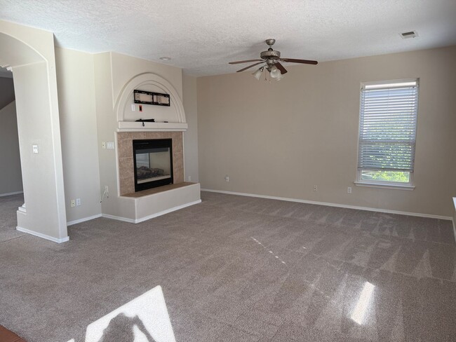 Photo - Spacious 4 Br, 2.5 Ba with 2 living areas, loft, kitchen appliances, 2 car garage.