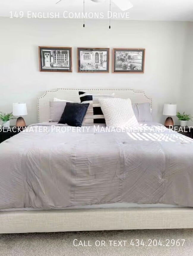 Photo - 149 English Commons Dr