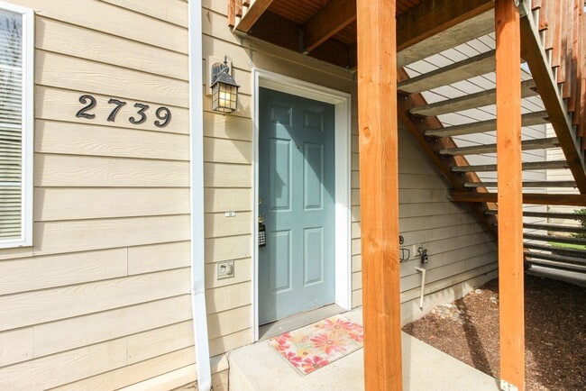 Photo - 2739 SW Jasmine Pl