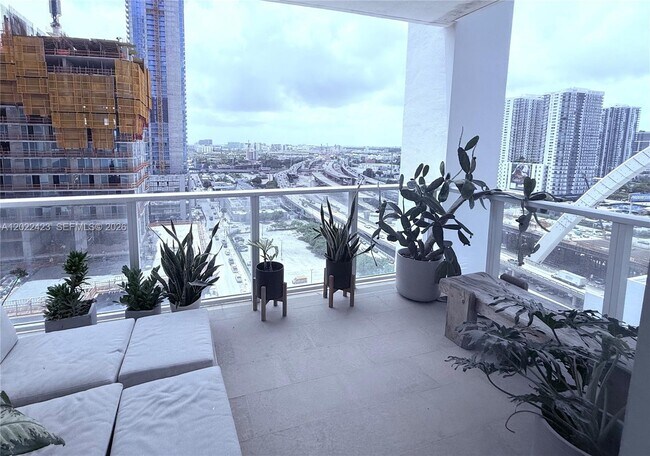 Photo - 1040 Biscayne Blvd Unit 1606