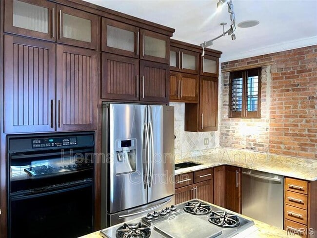 Photo - 4738 Olive St