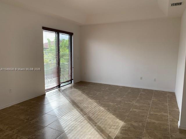 Photo - 521 NE 33rd Terrace