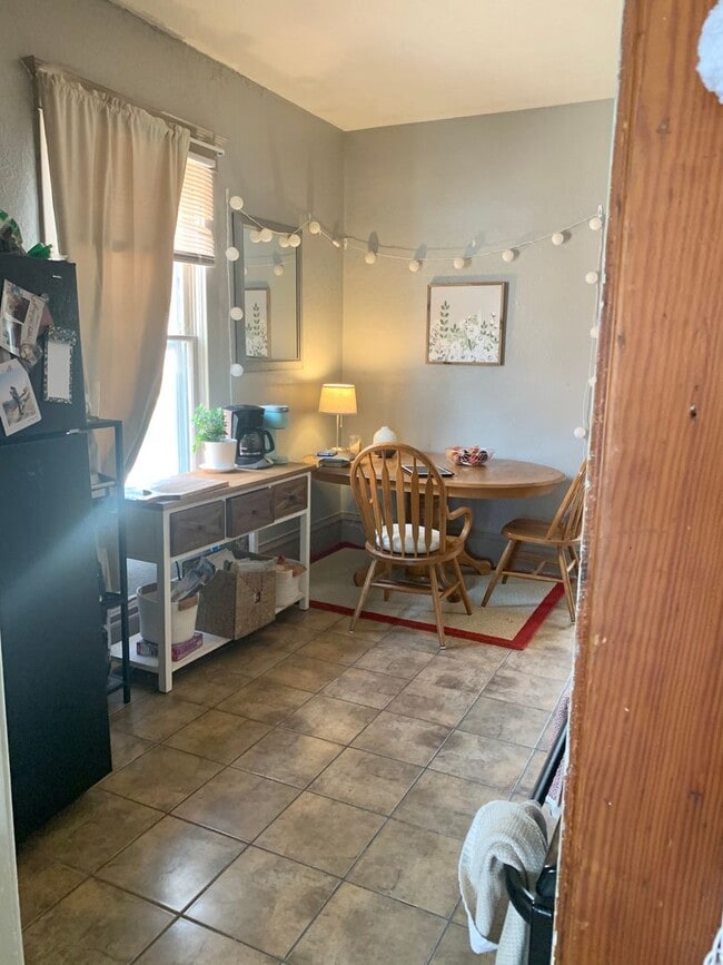 Photo - 1017 17th St Unidad 1/2