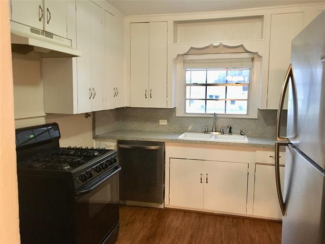 Photo - 425 Locust St