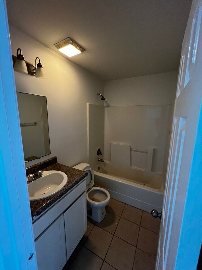 Building Photo - 1038 Wheel House Ln