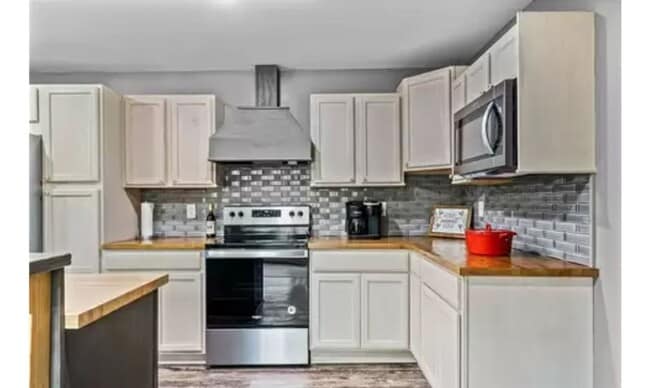 Photo - 4 bedroom house, Van Buren