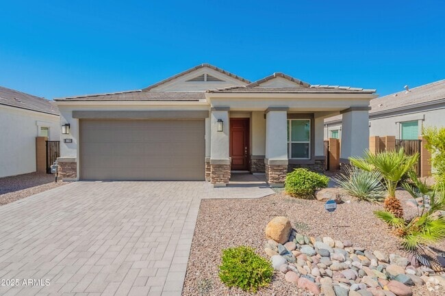 Building Photo - 2055 E Northwood Dr Rental