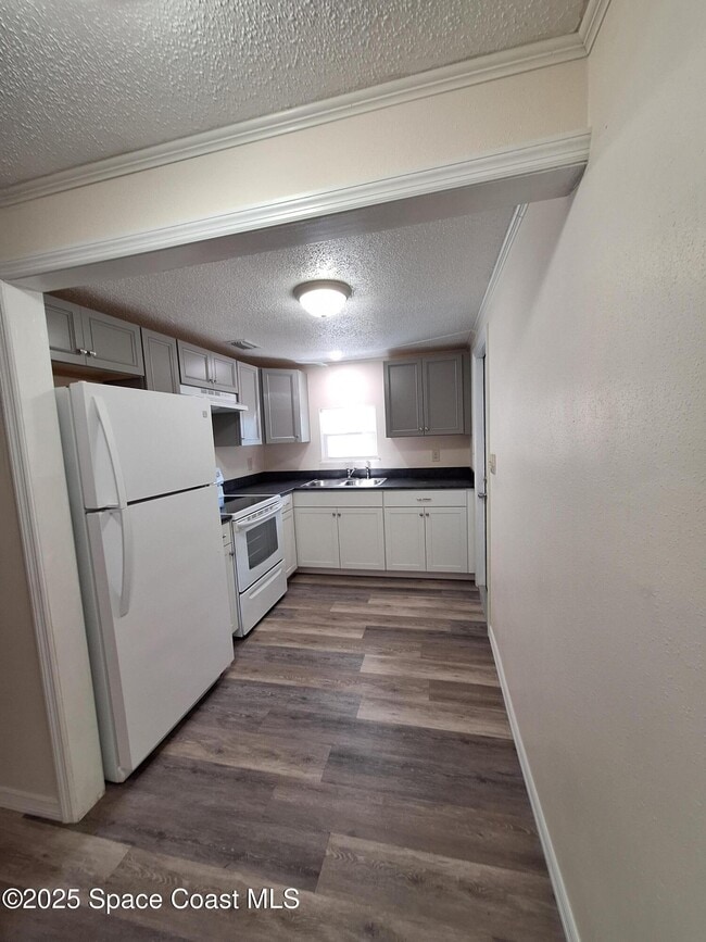 Photo - 4065 Coquina Ave