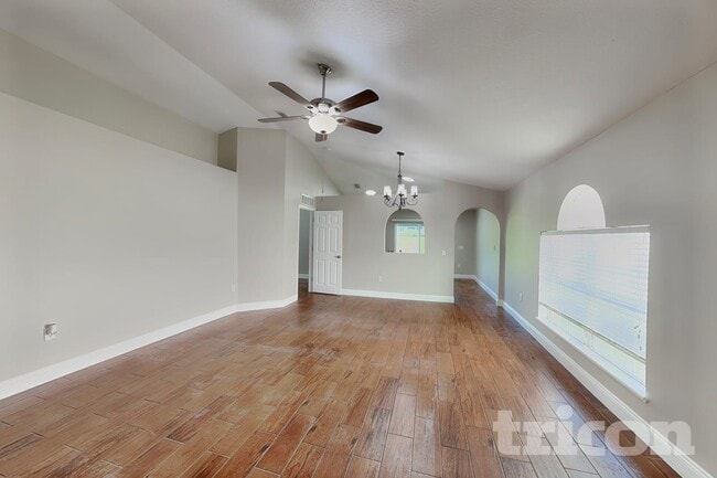 13235 Waterford Castle Dr