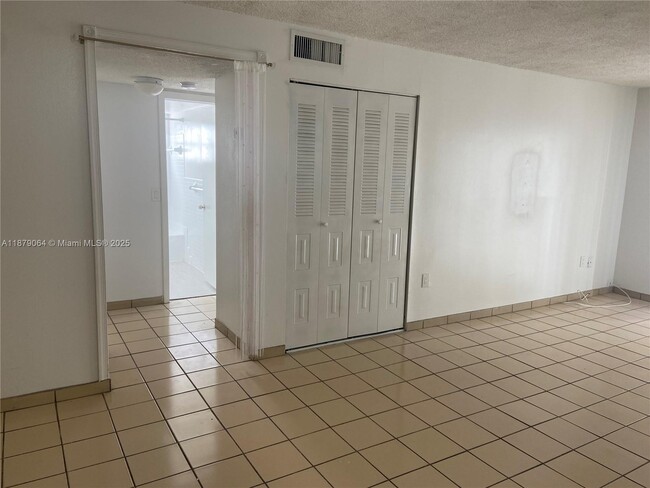 Photo - 1337 NW 1st St Unit 13