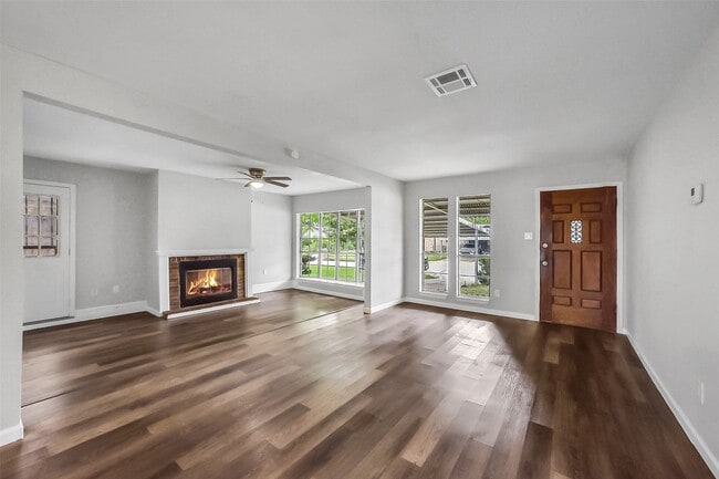 Photo - 10987 Fairland Dr
