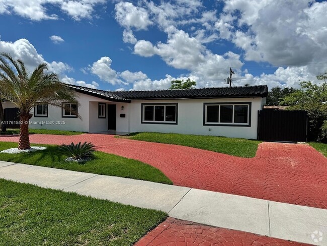 Building Photo - 9830 SW 12th Terrace Rental