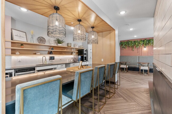 Rya Apartments