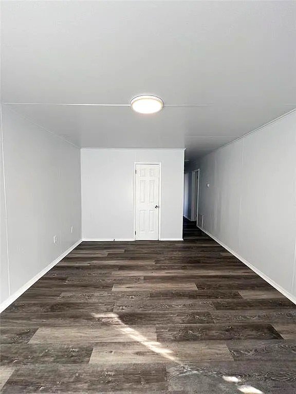 Photo - 301 Winding Ln