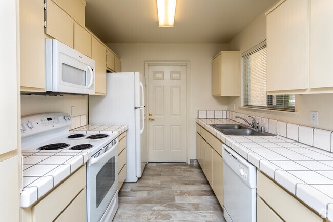 2BR, 2.5BA - 1,300SF - Kitchen