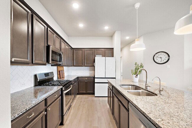 Photo - 29330 Sweet Orange Ct