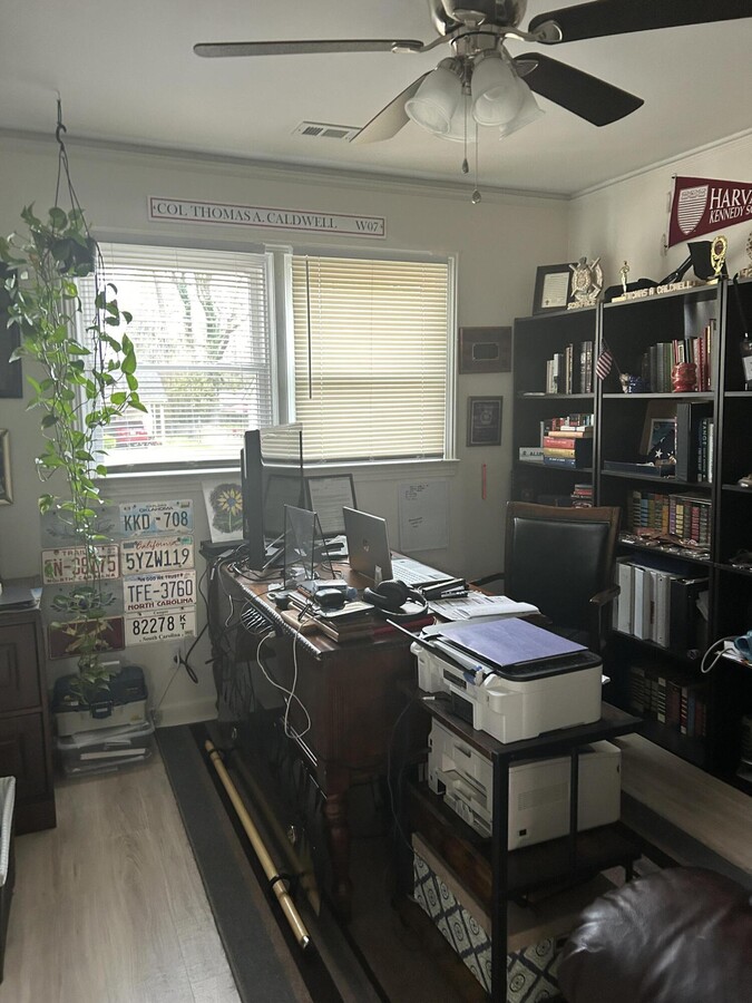 Photo - 10 Curtiswood Ave