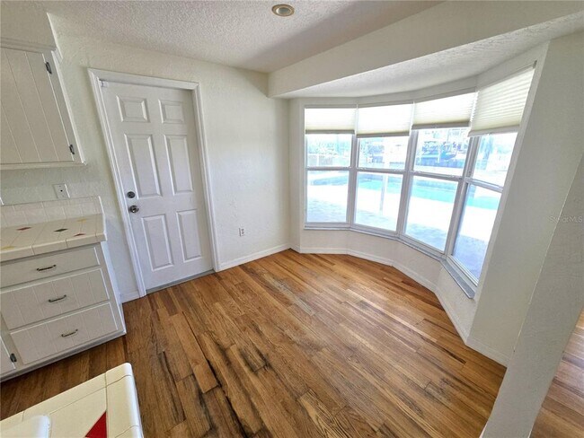 Photo - 3616 Royal Palm Dr