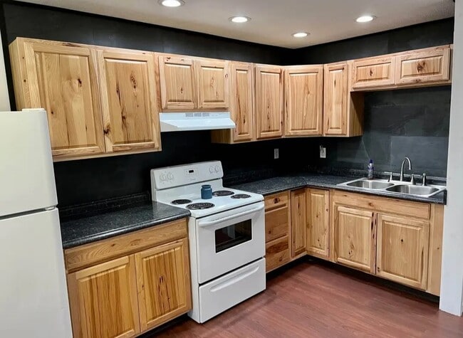 Photo - 306 Merchant St Unidad # 1