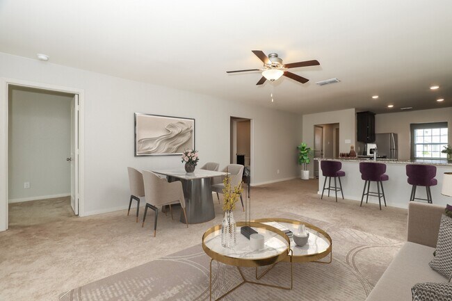 Photo - 7228 Jebson Pass