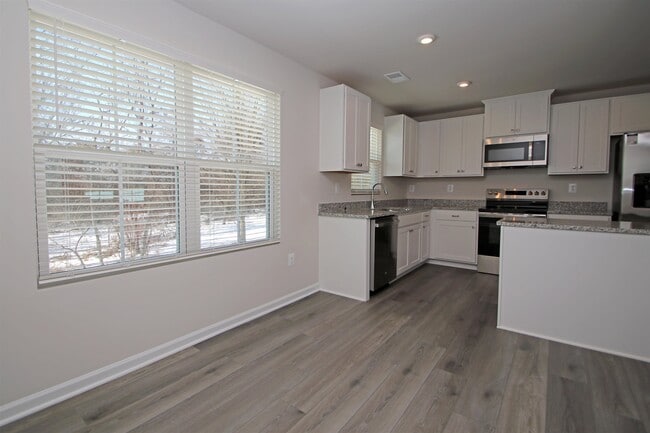 Photo - 2878 Orchard Ln