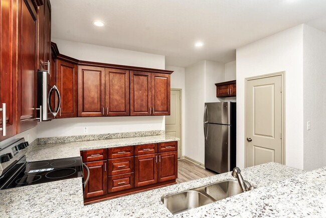 Photo - 918 Shady Ln Unidad A