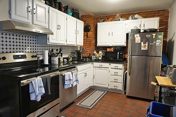 164-3 Broadway Unit 3