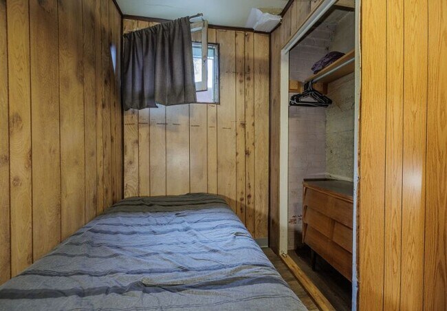 Photo - 914 13th St Unit Apartment #2