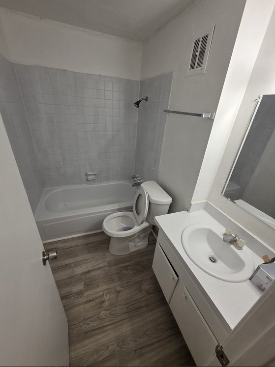 1505 N West St Unit 110
