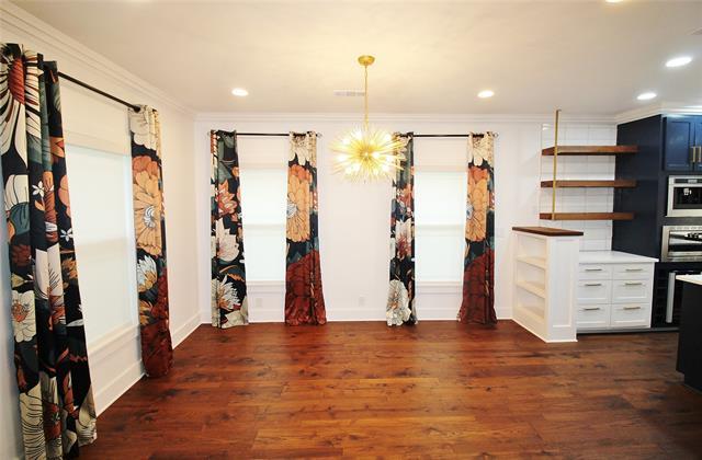 Photo - 806 Bryson St