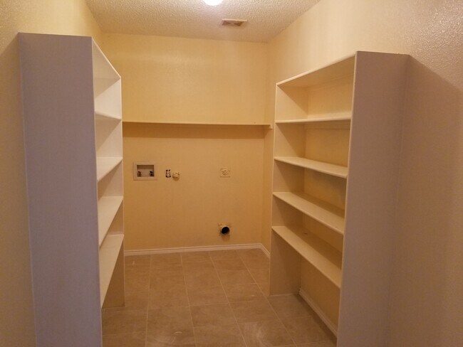 Photo - 3355 Bryce Canyon