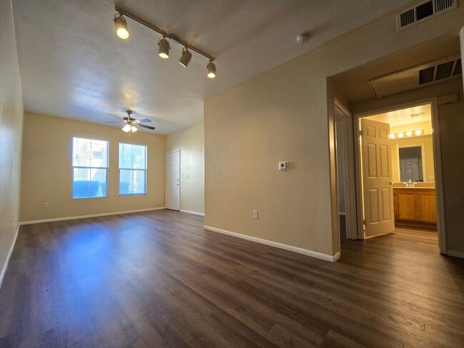 Photo - 1 bed, 1 bath condo with 2 car garage!!!