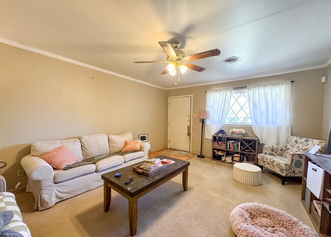 Photo - Easy access to 19th Street and Loop 289