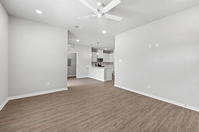 Photo - 1326 Prairie Dr