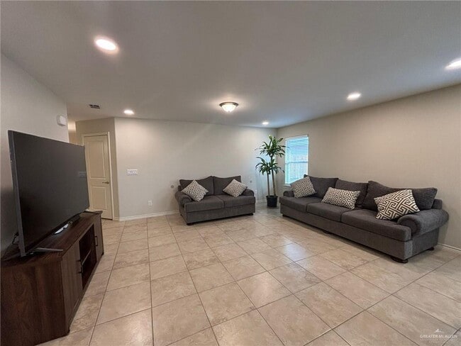 Photo - 16 Antelope Cyn St