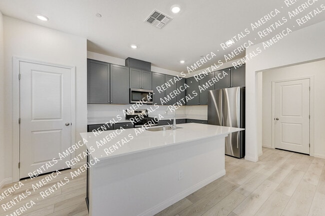 Photo - 2491 Rofrano Pl