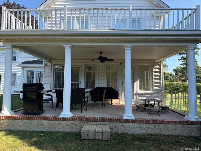 Photo - 56 Nassau Blvd