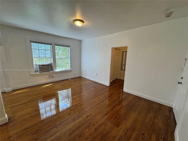 Photo - 177 NE 50th St Unit 34