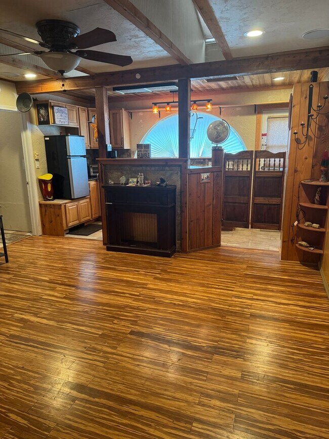 Photo - 29866 Carol Ave Unidad B