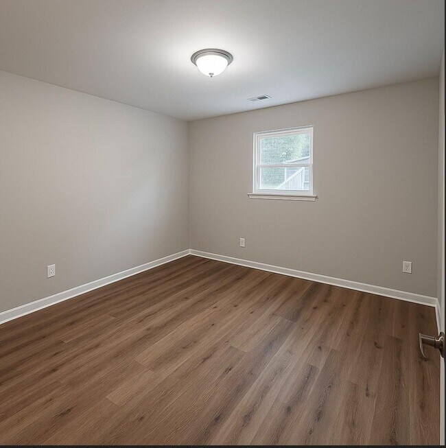 Photo - 621 Reservoir St