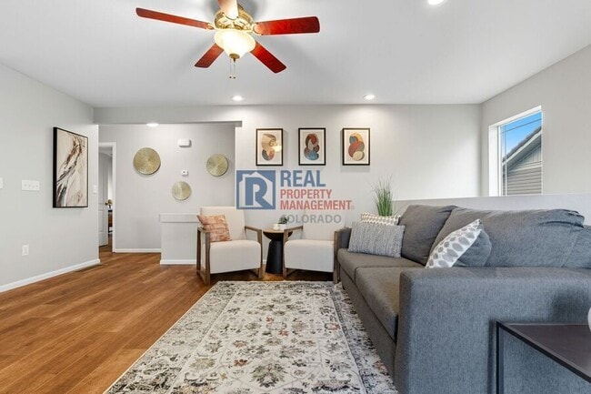 Photo - 2175 Coach House Loop